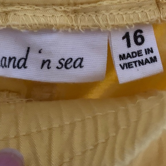 Land n’ Sea warm yellow capris size 16 NWT - Picture 7 of 8